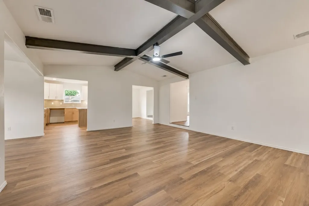3914 Shady Hollow Lane Dallas TX 75233