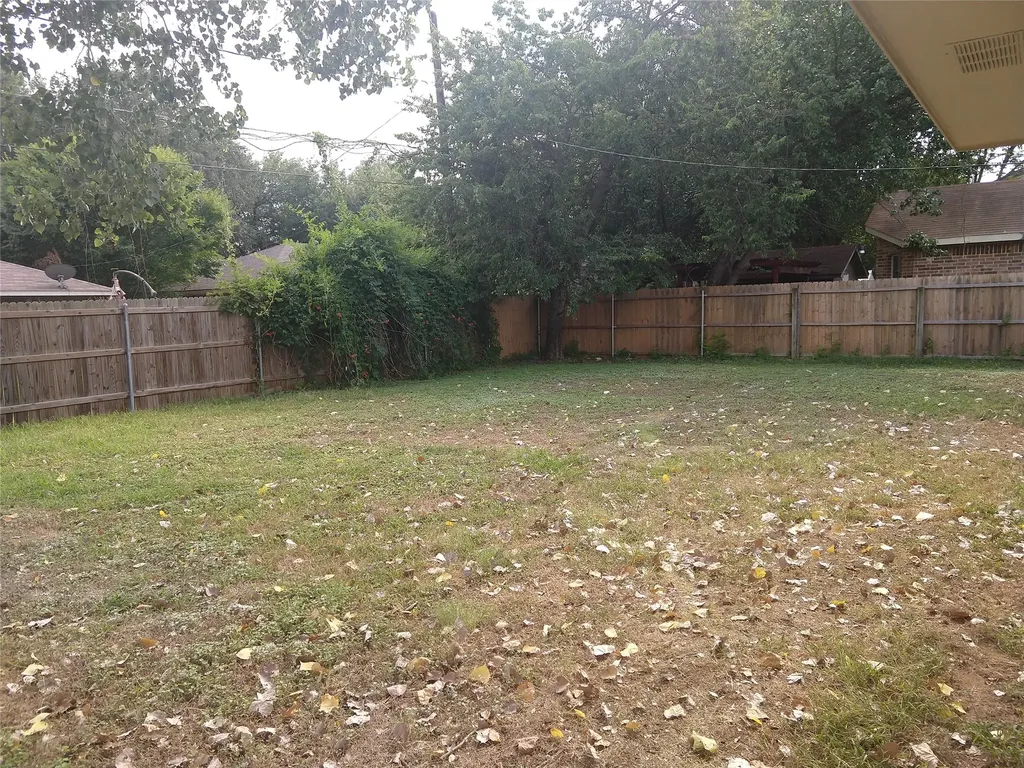 3610 Westgrove Drive Arlington TX 76001