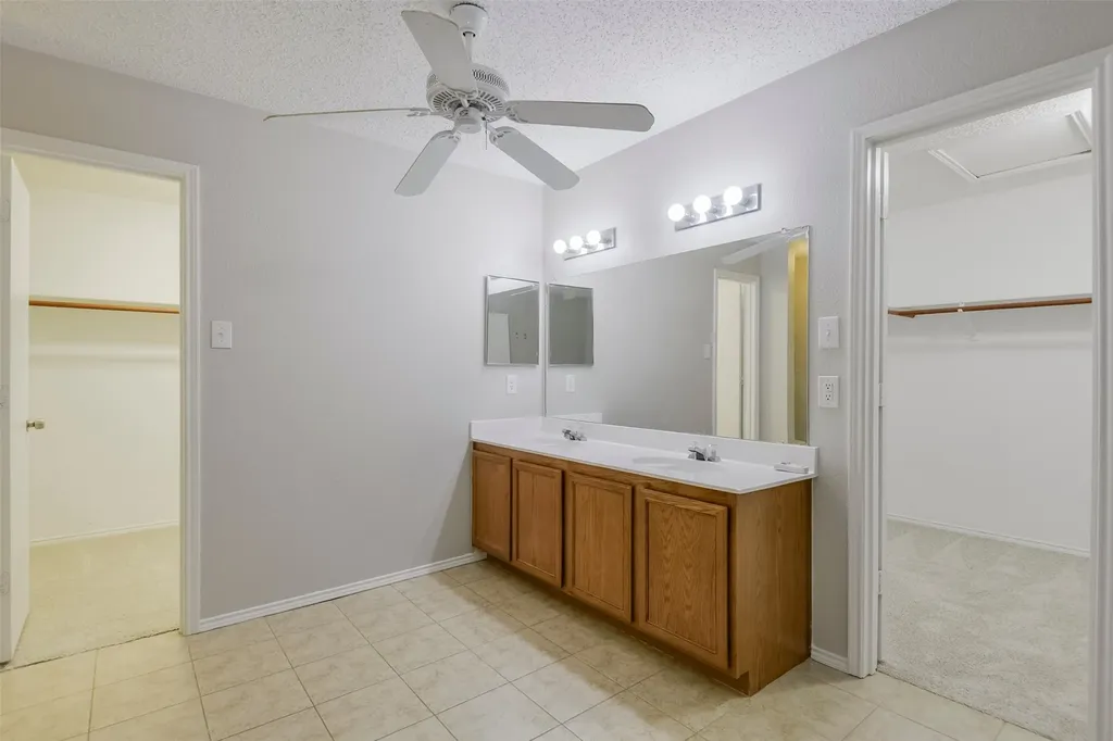5525 Ventura Street Fort Worth TX 76244