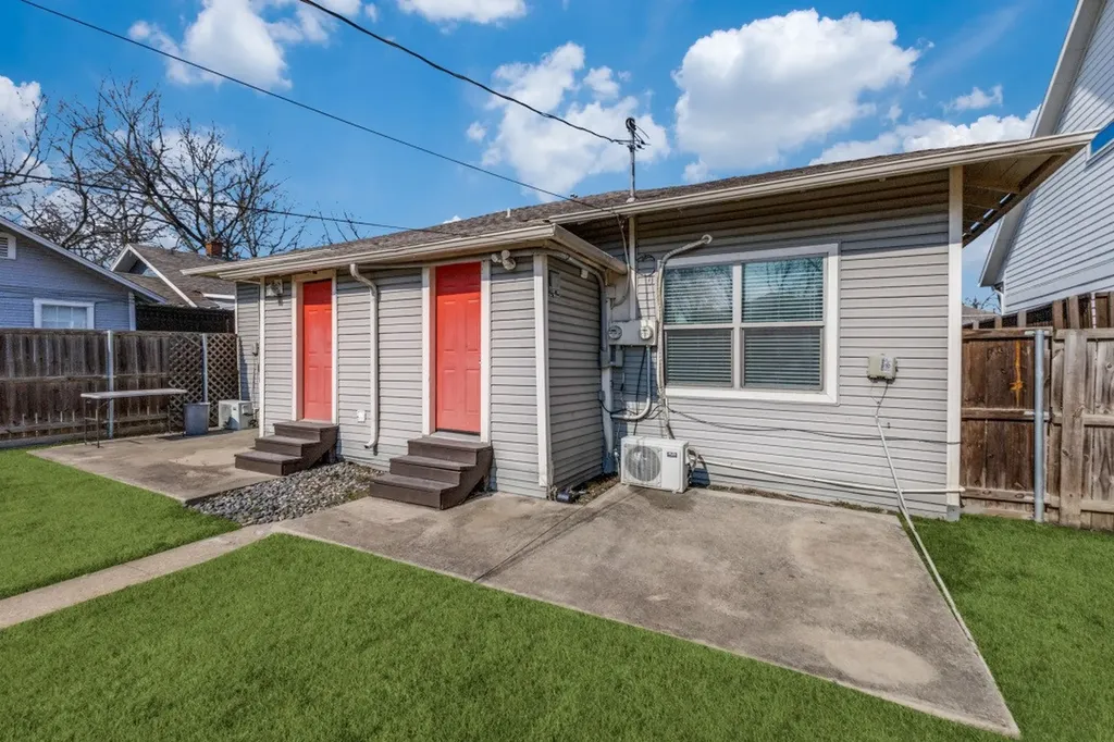 6010 Richmond Avenue Dallas TX 75206