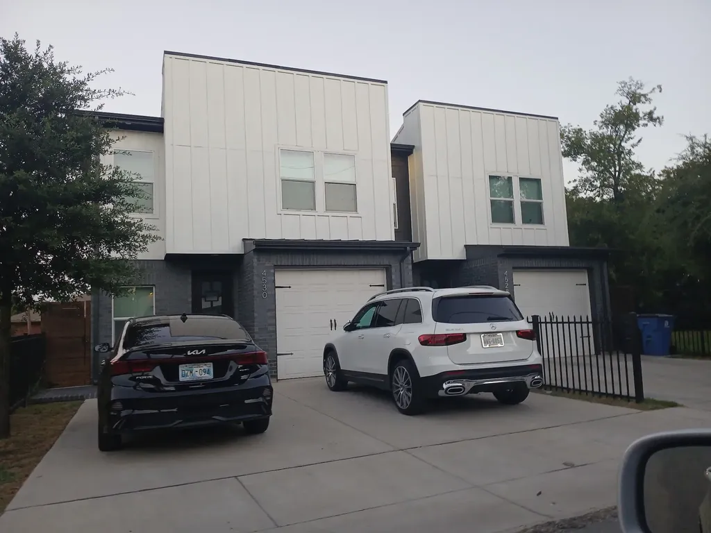 4840 Philip Dallas TX 75223