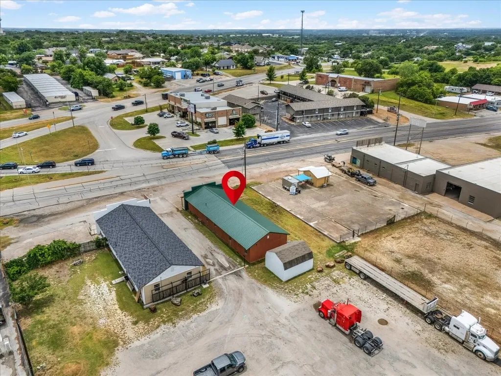 1214 Mineral Wells Highway Weatherford TX 76086