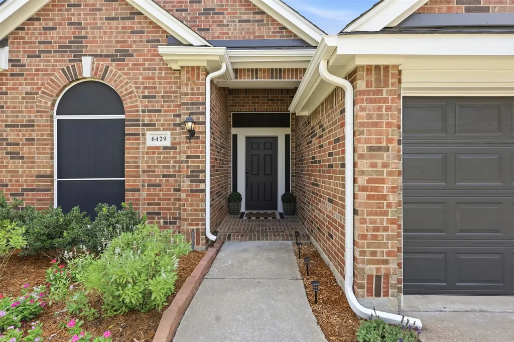 6429 Windwood Court Fort Worth TX 76132