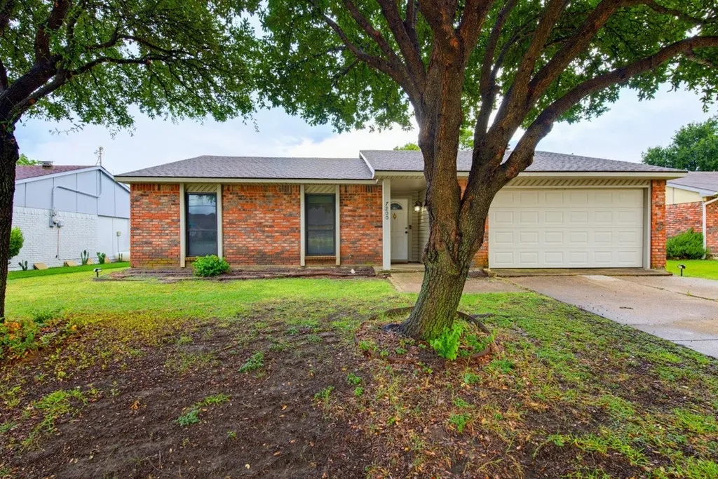 7200 Chapman Drive North Richland Hills TX 76182