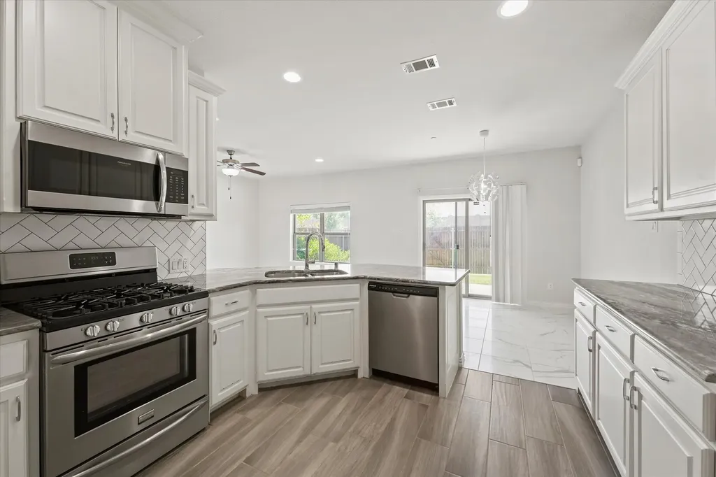 2317 Cortellia Street Plano TX 75074