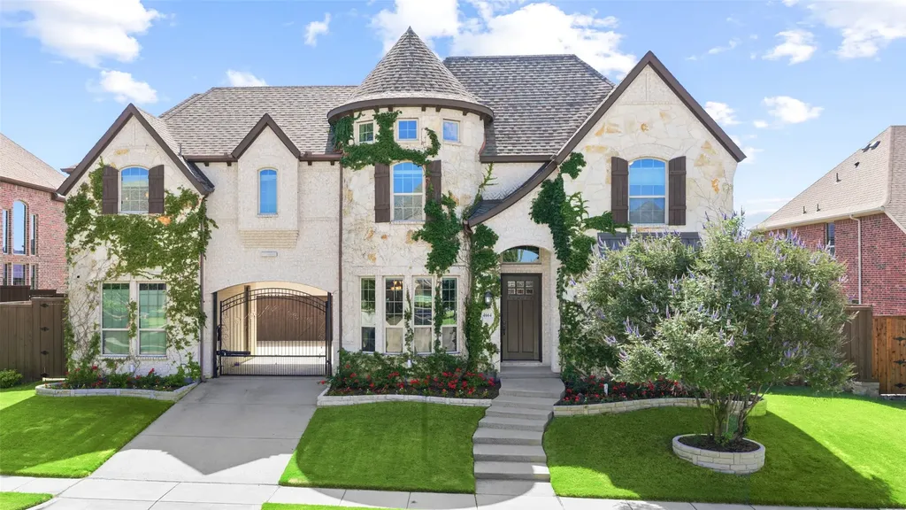 4664 Maverick Way Carrollton TX 75010