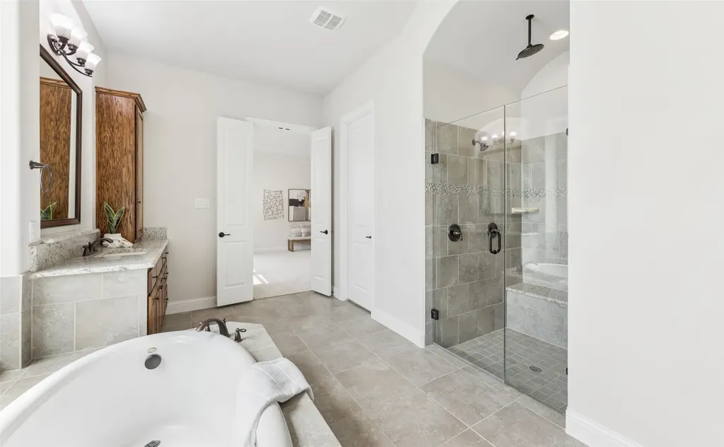 4664 Maverick Way Carrollton TX 75010