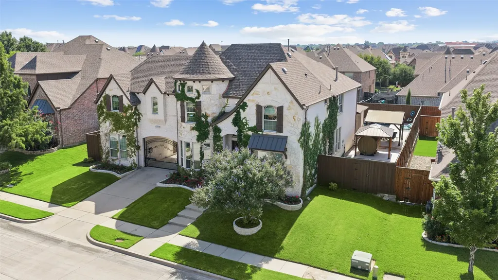 4664 Maverick Way Carrollton TX 75010