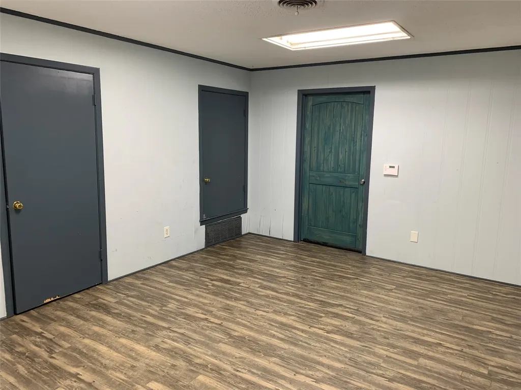 201 Us Highway 175 Street W Athens TX 75751