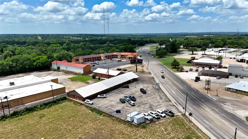 201 Us Highway 175 Street W Athens TX 75751