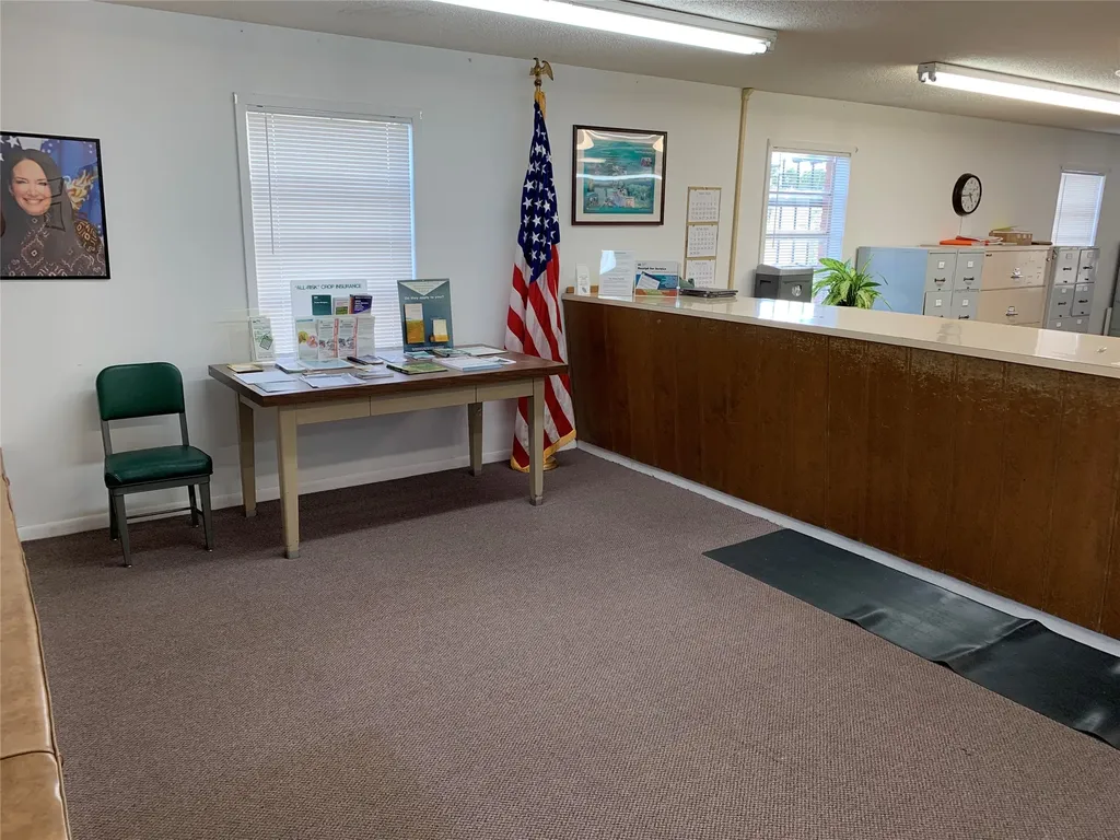 201 Us Highway 175 Street W Athens TX 75751