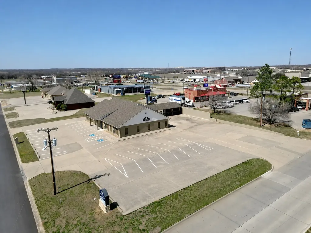 809 Woodrow Wilson Ray Circle Bridgeport TX 76426
