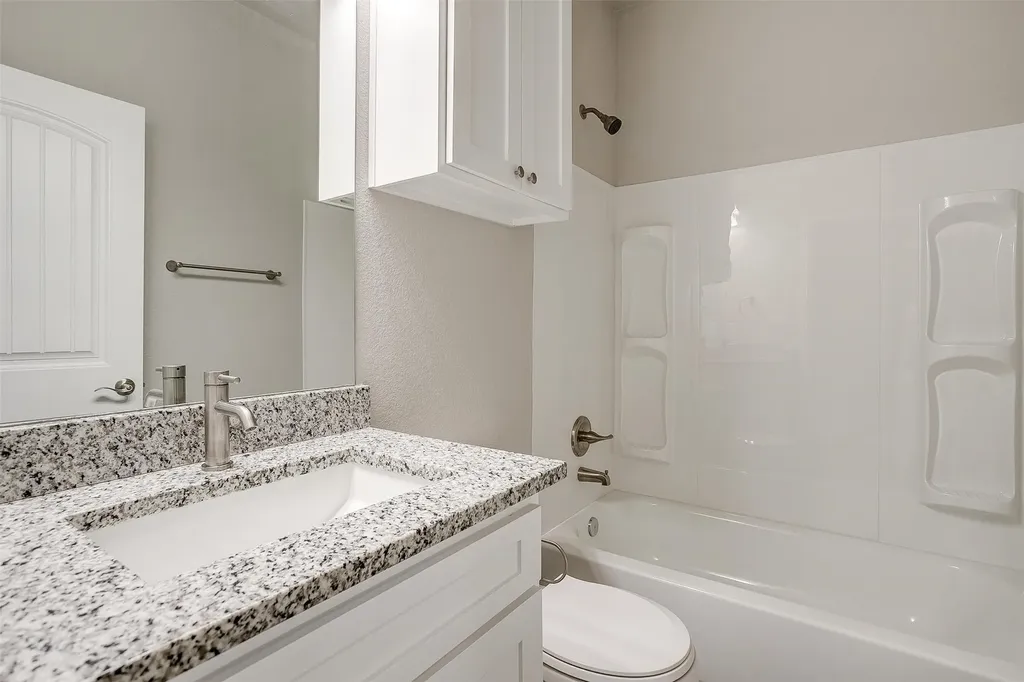 10A Frost Lane Mineral Wells TX 76067