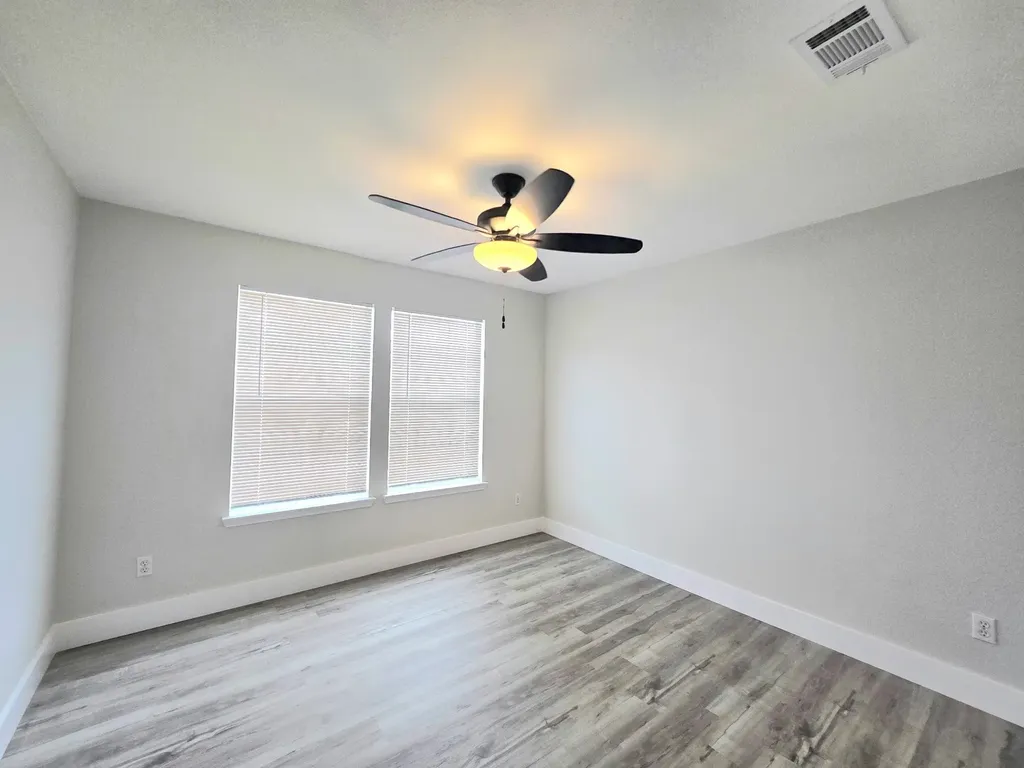 2467 Mallory Lane Lancaster TX 75134