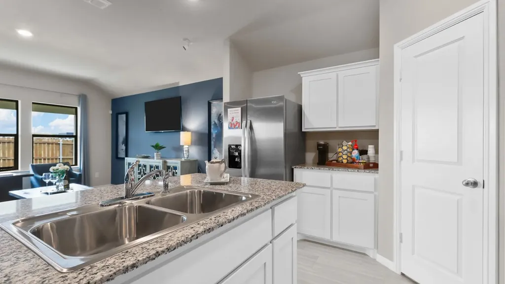 1252 Hollyn Drive Decatur TX 76234