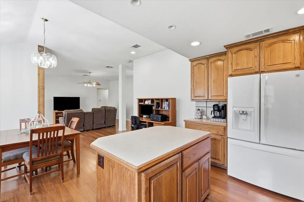 306 Oak Drive Argyle TX 76226
