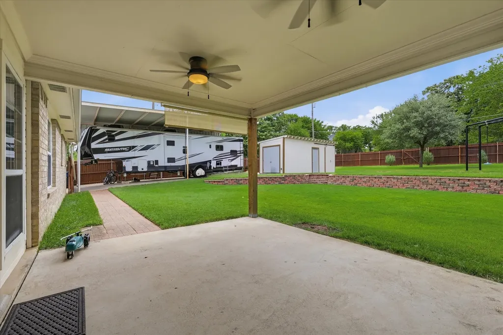 306 Oak Drive Argyle TX 76226