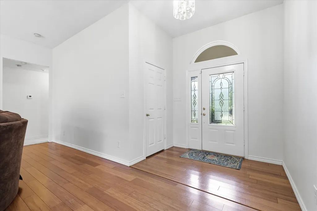 306 Oak Drive Argyle TX 76226