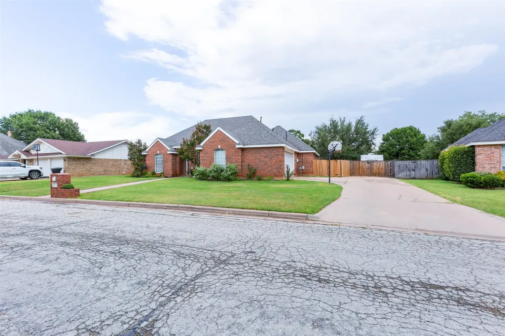 771 Lytle Shores Drive Abilene TX 79602