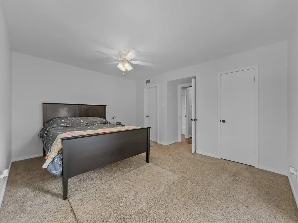 15922 Club Crest Drive Dallas TX 75248