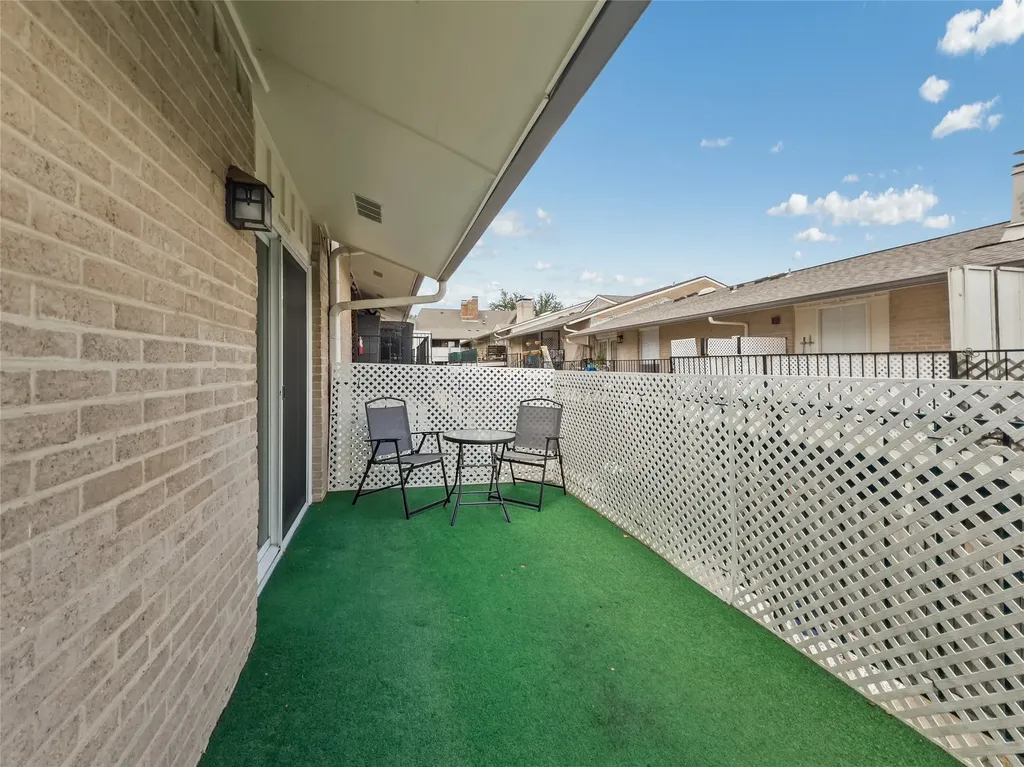 15922 Club Crest Drive Dallas TX 75248