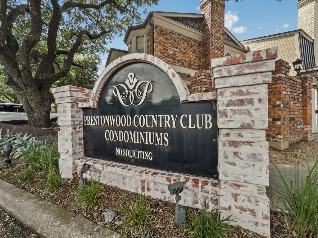 15922 Club Crest Drive Dallas TX 75248