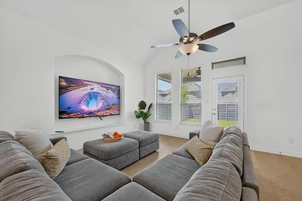 533 Cedarwood Street Little Elm TX 76227