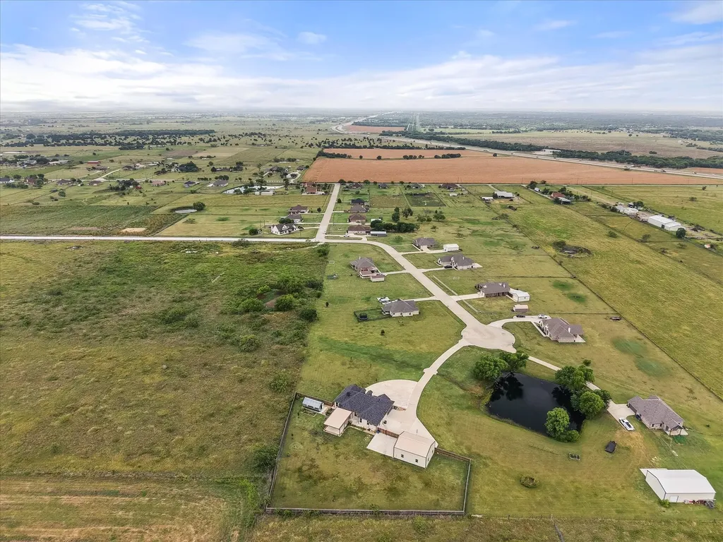 170 Grays Creek Circle Ennis TX 75119