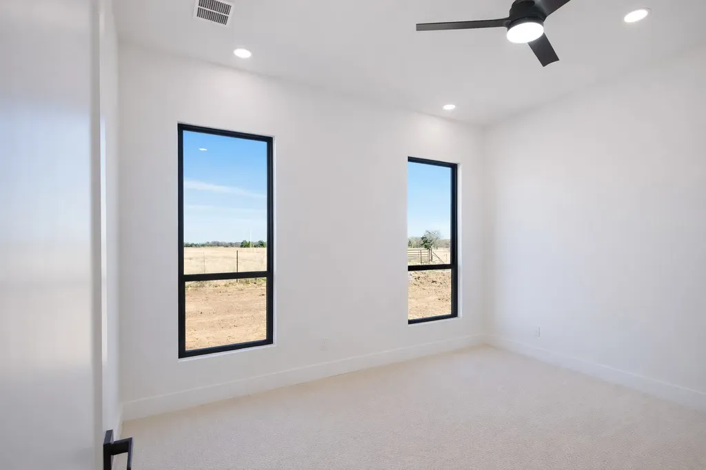 2012 Nichole Boulevard Pottsboro TX 75076