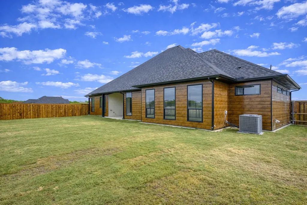 2012 Nichole Boulevard Pottsboro TX 75076