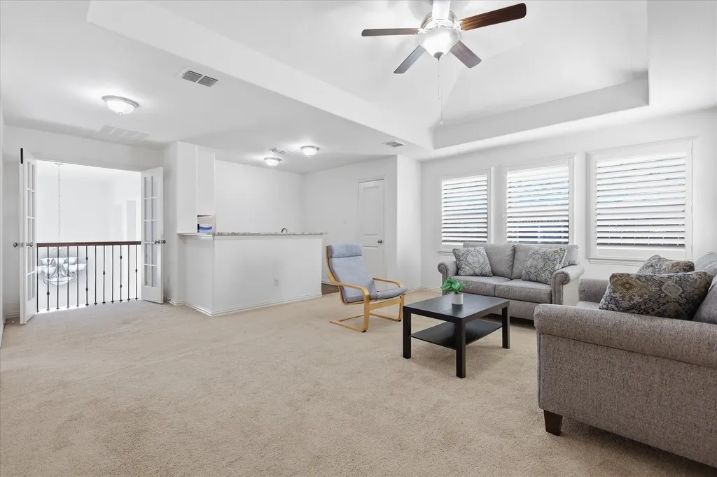 4604 Pony Avenue Carrollton TX 75010
