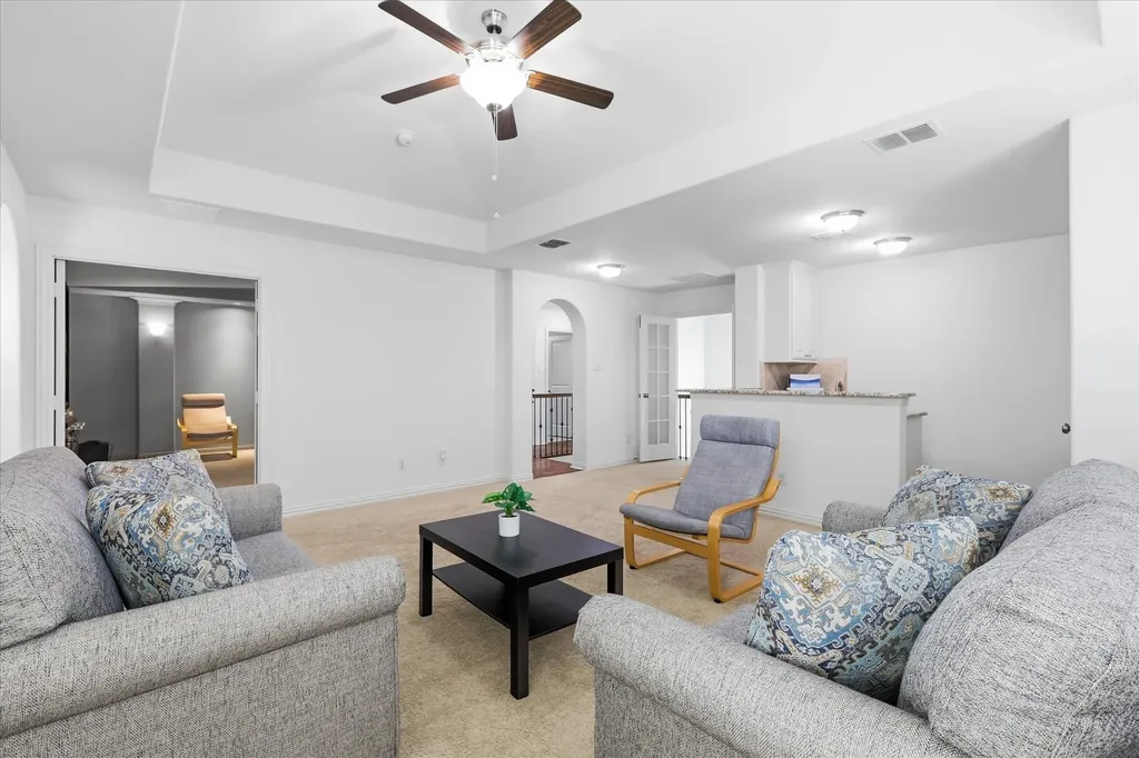 4604 Pony Avenue Carrollton TX 75010
