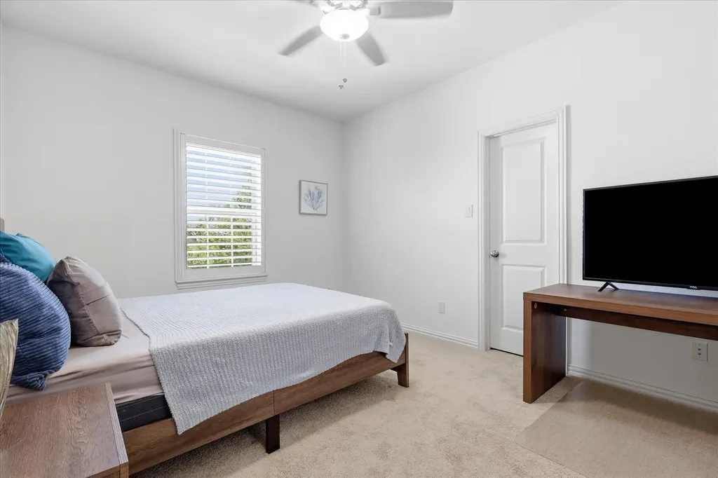 4604 Pony Avenue Carrollton TX 75010