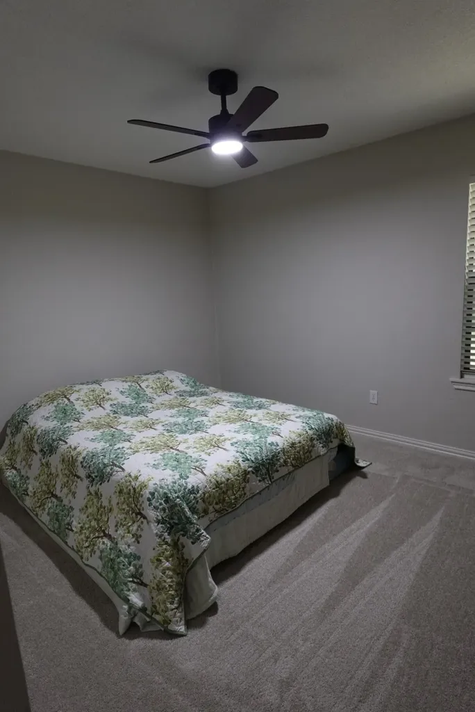 1414 W Torrey Street Granbury TX 76048