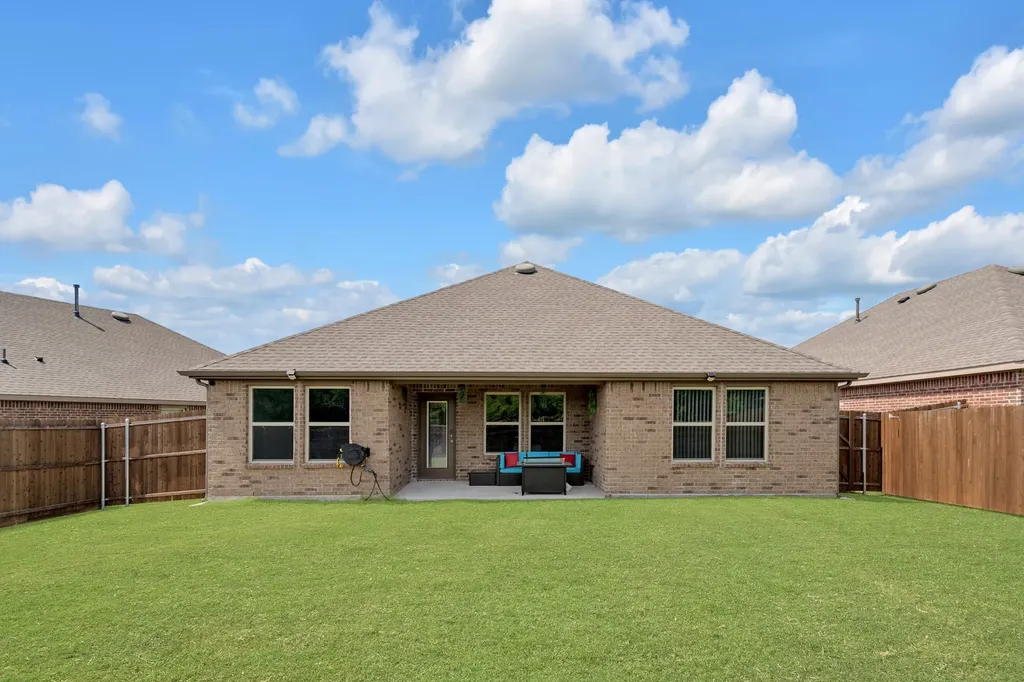 919 Gentle Rain Drive Princeton TX 75407