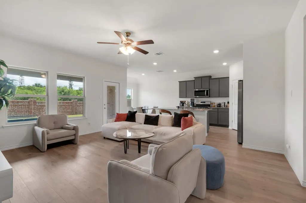 919 Gentle Rain Drive Princeton TX 75407