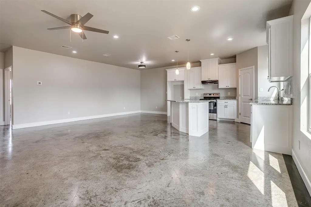 4712 B S. Keller Road Mineral Wells TX 76067