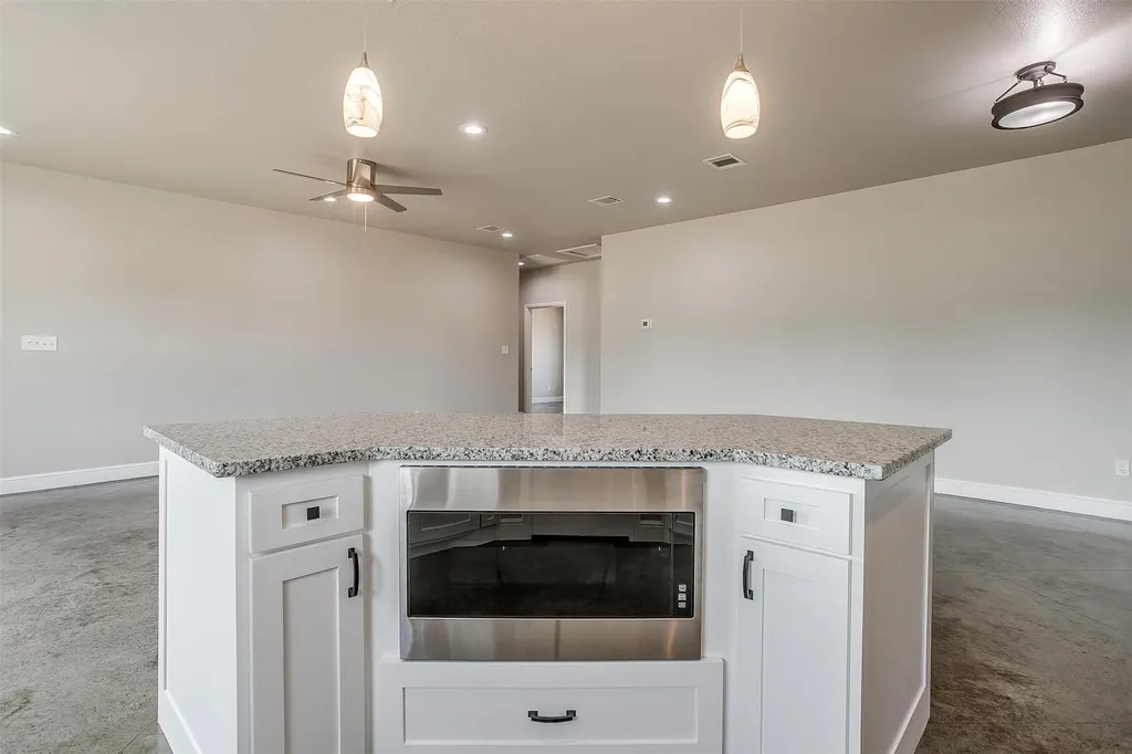 4712 B S. Keller Road Mineral Wells TX 76067