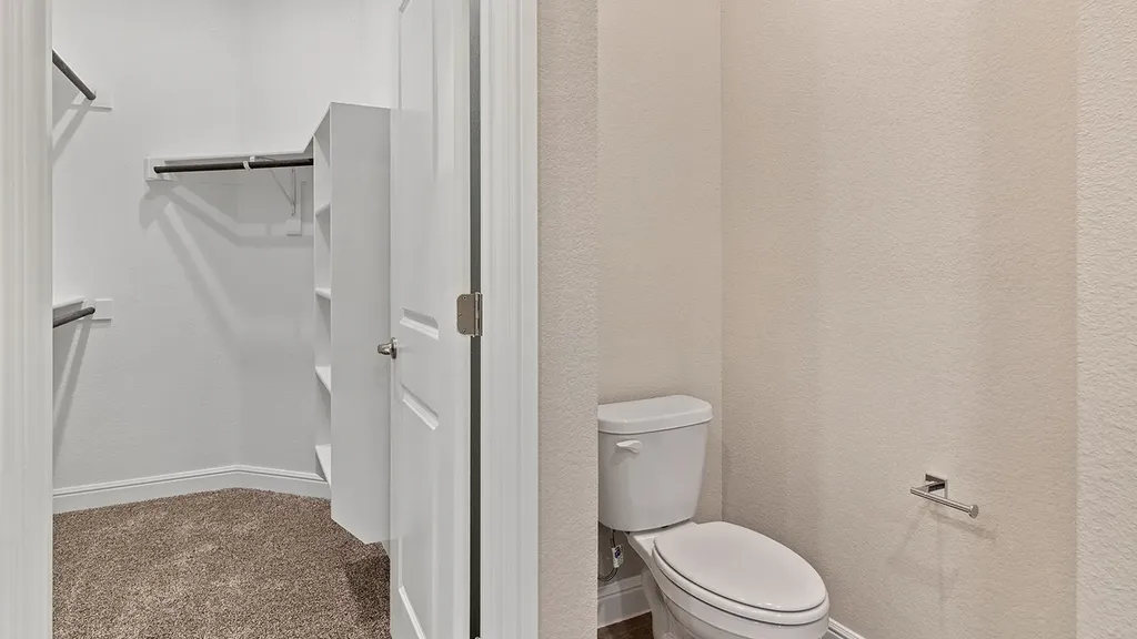 1449 Canterbury Trail Desoto TX 75115