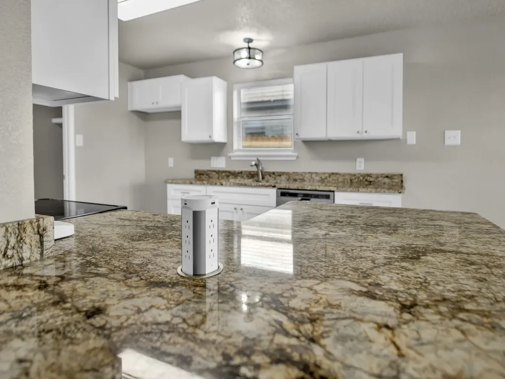 617 Oak View Court Azle TX 76020