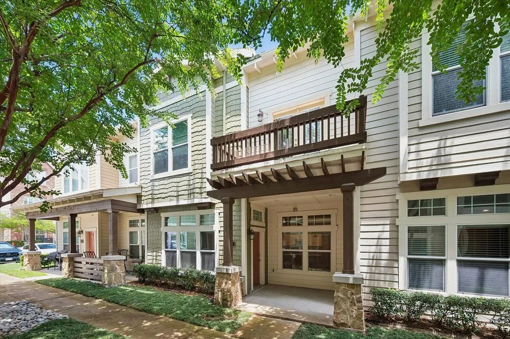1600 Abrams Road Dallas TX 75214