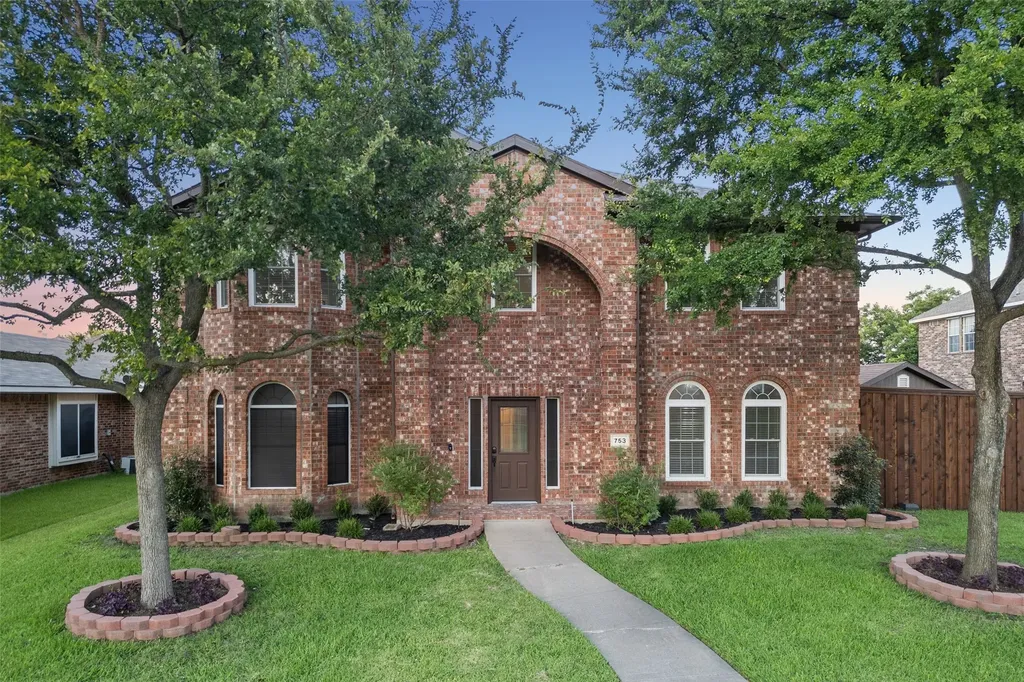 753 Summerfield Drive Allen TX 75002