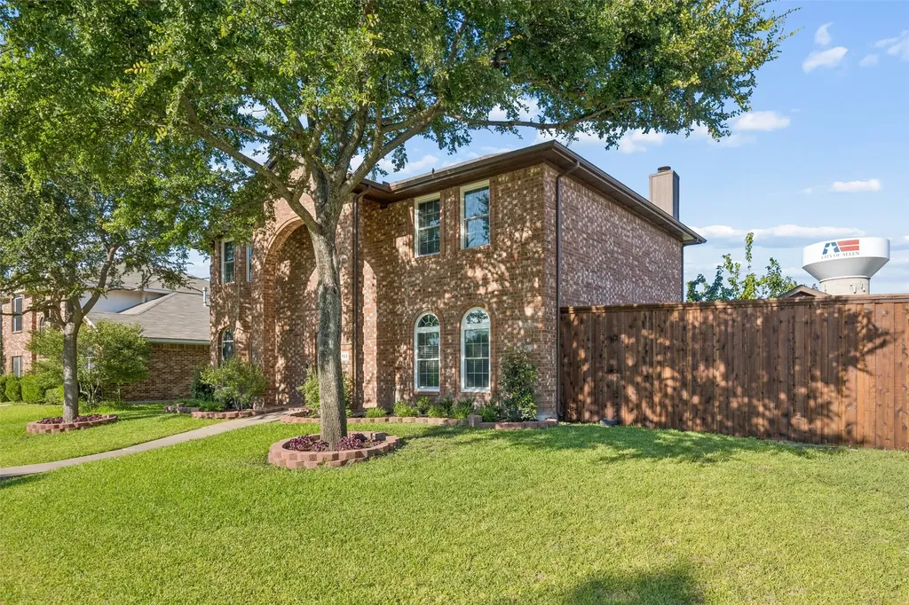 753 Summerfield Drive Allen TX 75002