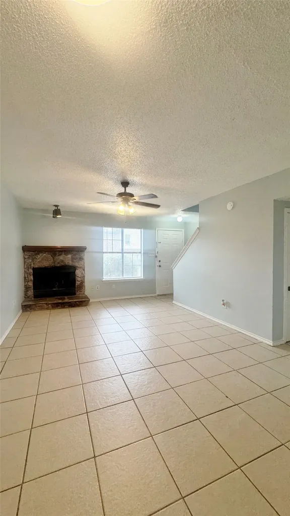 2817 Wimbledon Court Garland TX 75041