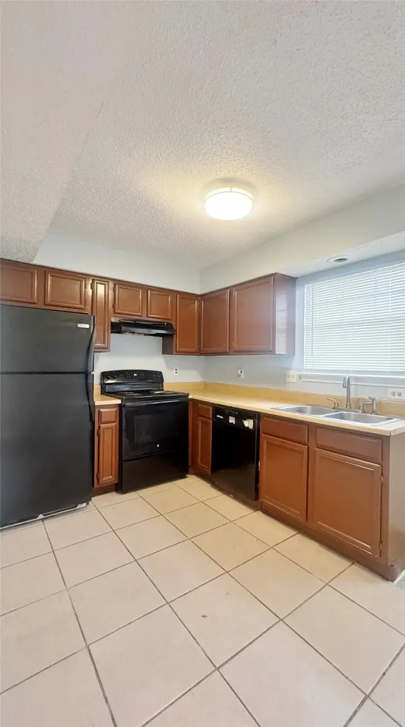 2817 Wimbledon Court Garland TX 75041