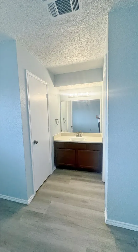 2817 Wimbledon Court Garland TX 75041