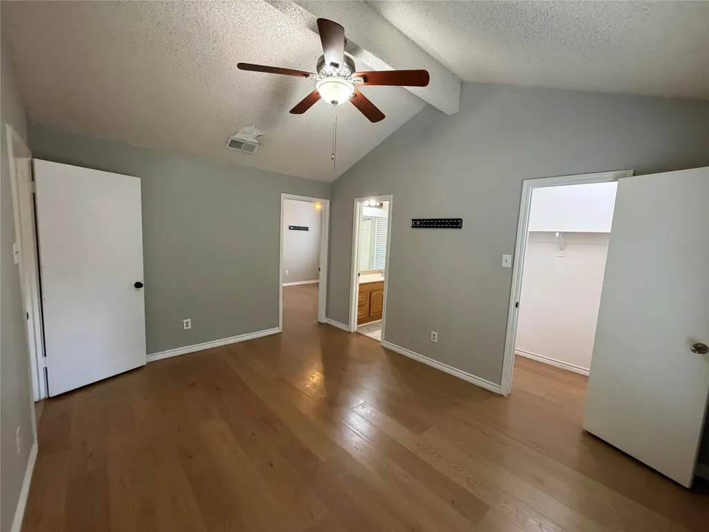 2907 Hilltop Drive Euless TX 76039
