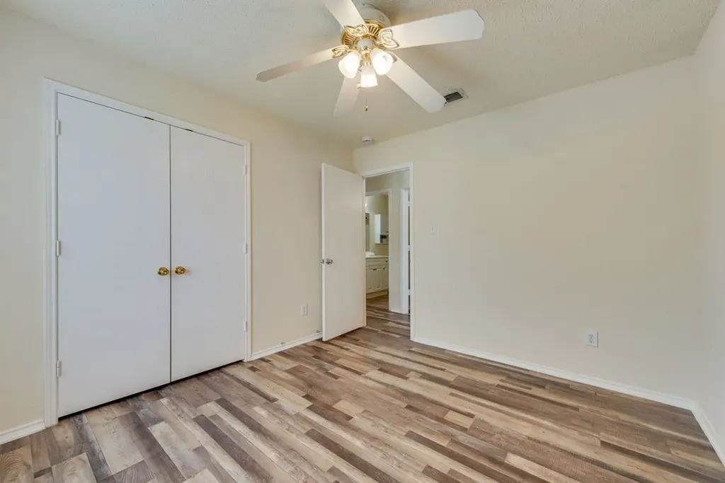 1928 Overland Street Fort Worth TX 76131