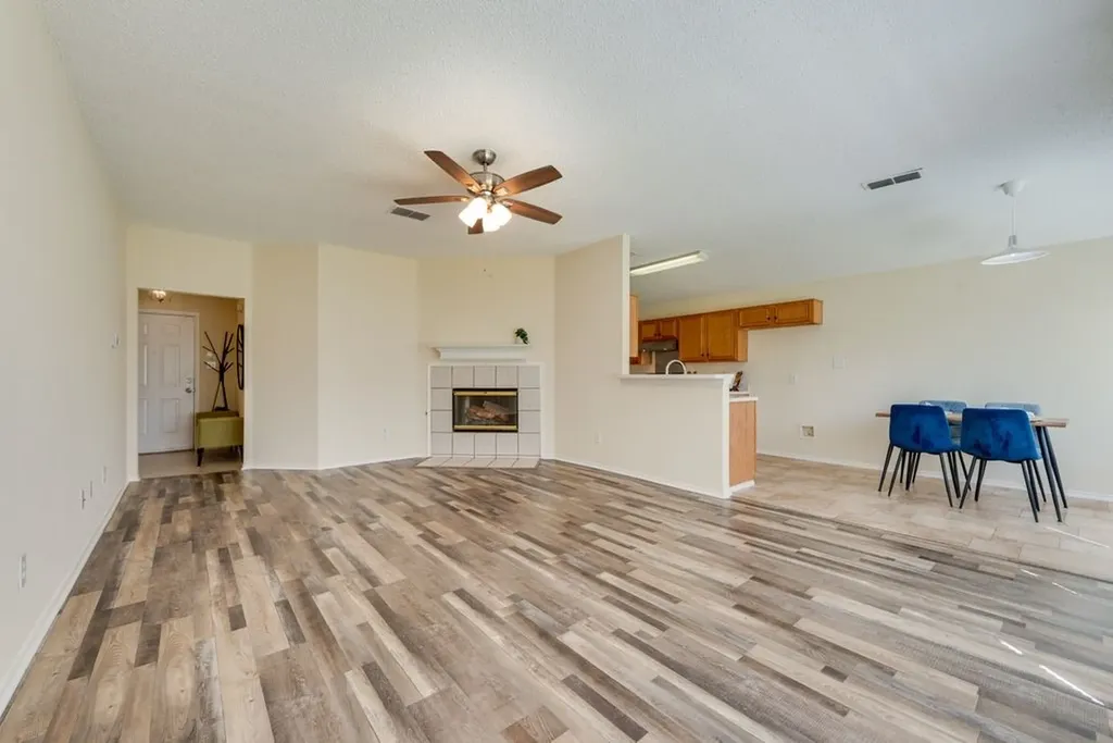 1928 Overland Street Fort Worth TX 76131