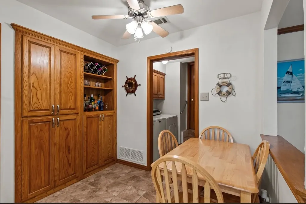 120 Los Peces Gun Barrel City TX 75156